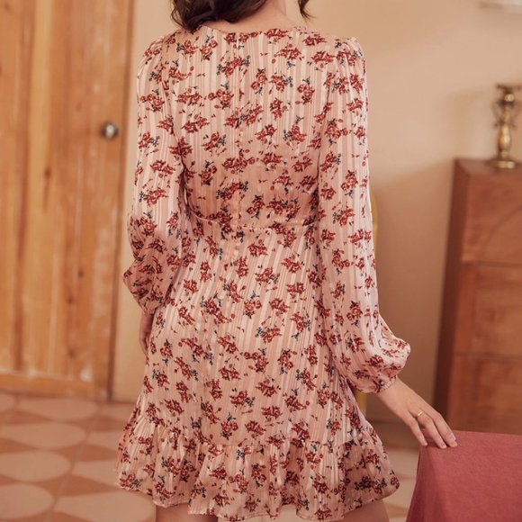 Floral Print Lace Trim Ruffle Hem Dress - Picture 2 of 7